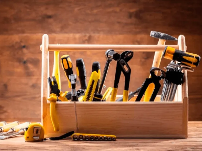 Разница между столярным и слесарным инструментом: основные отличия и назначение